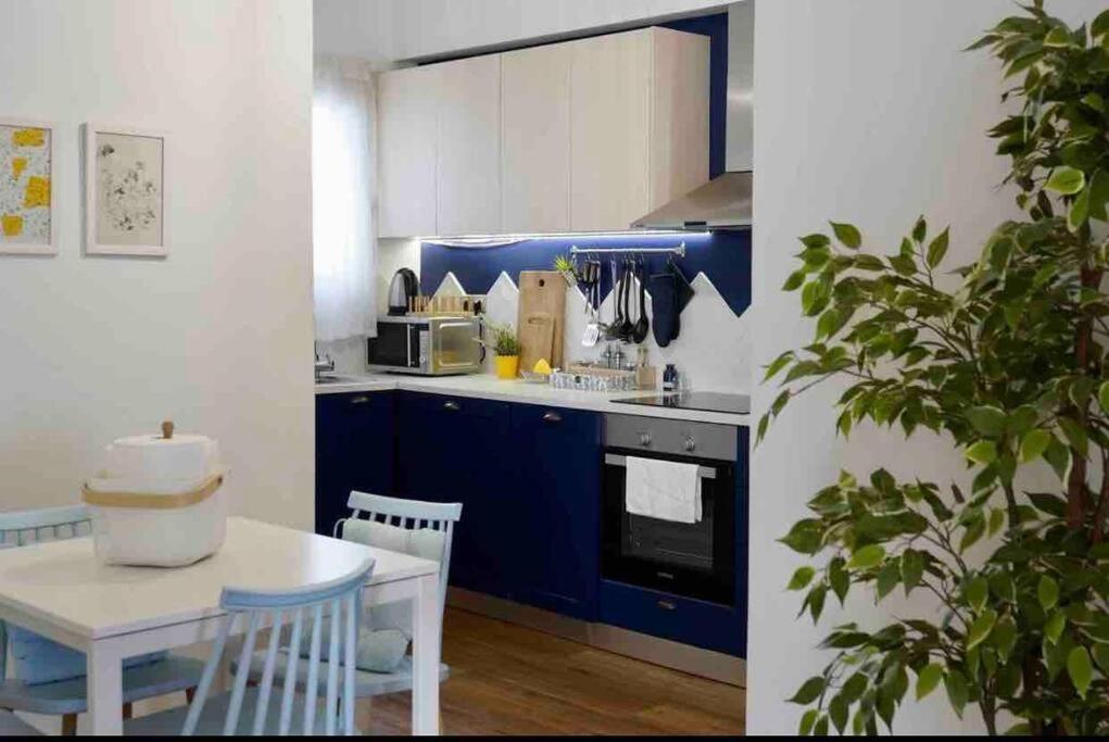 Vasilis Luxury Apartment Афіни Екстер'єр фото